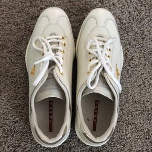 ✨Women’s Prada Sneakers✨